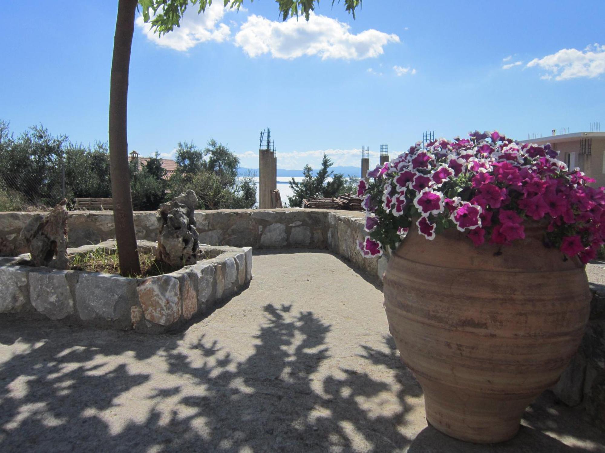 Blue Yard Apartments Kalamata Eksteriør billede